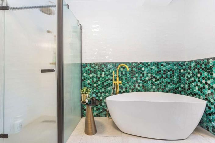 Image No.19-3 Bed Semi-Detached for sale