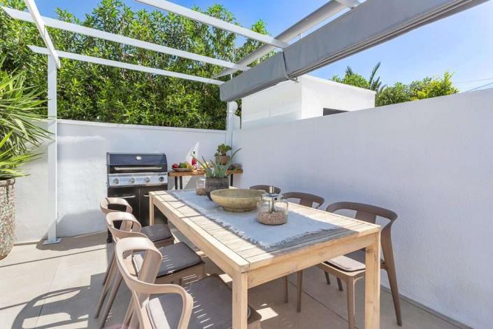 Image No.32-3 Bed Semi-Detached for sale