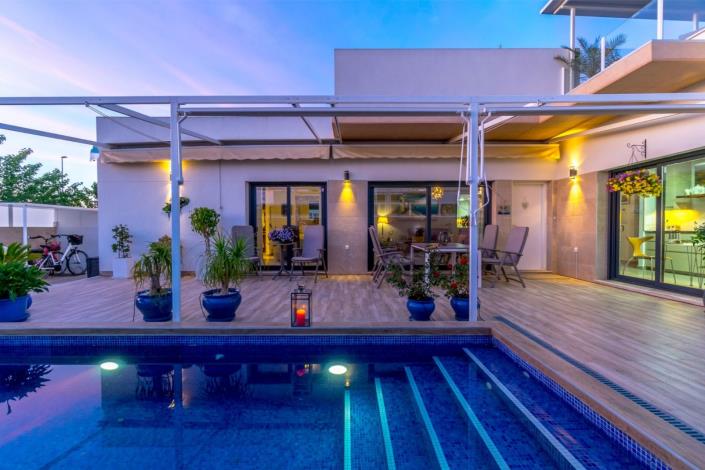 Image No.2-2 Bed Villa for sale