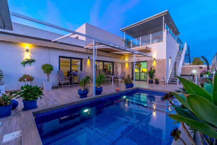 Image No.33-2 Bed Villa for sale