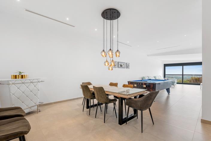 Image No.21-3 Bed Villa / Detached for sale