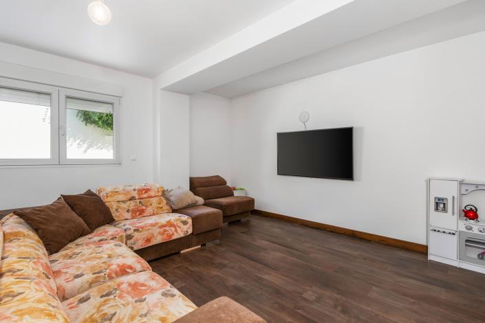 Image No.10-4 Bed Villa / Detached for sale