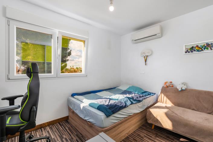 Image No.17-4 Bed Villa / Detached for sale