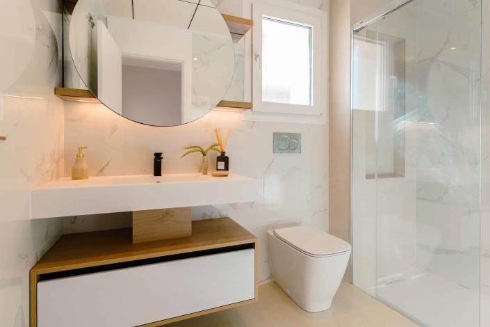 Image No.24-3 Bed Semi-Detached for sale