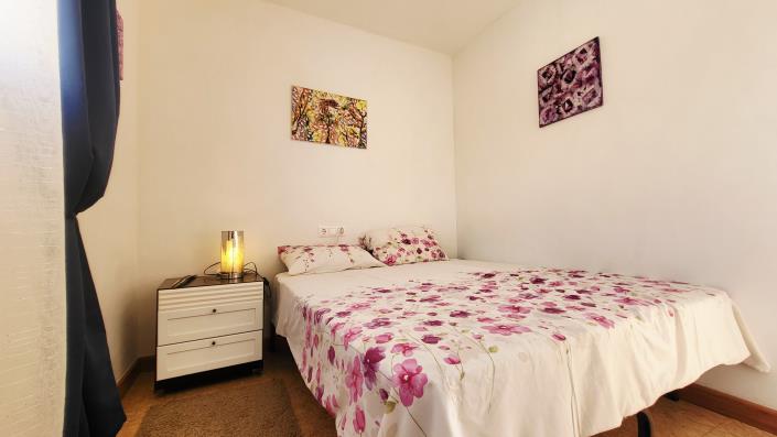 Image No.12-4 Bed Villa / Detached for sale