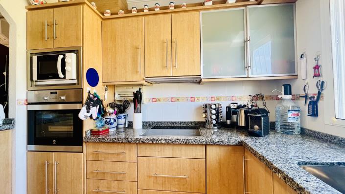 Image No.6-4 Bed Villa / Detached for sale