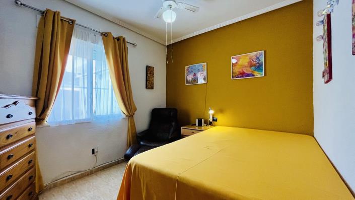 Image No.10-4 Bed Villa / Detached for sale