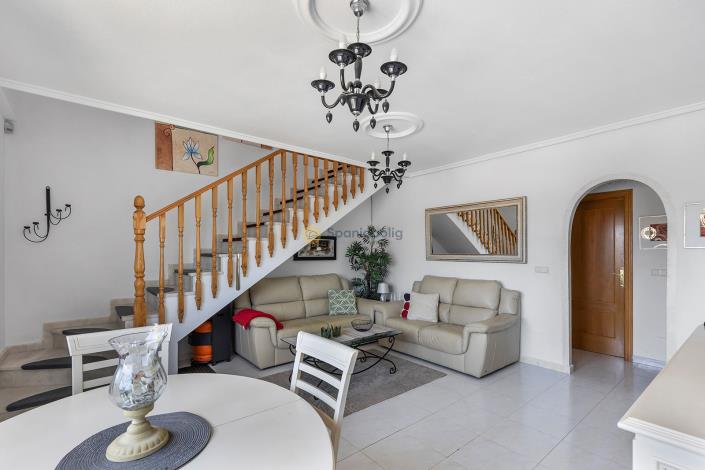 Image No.13-2 Bed Semi-Detached for sale