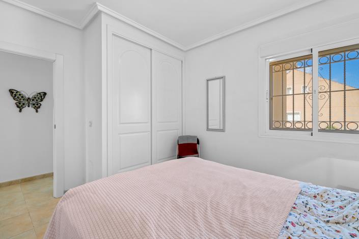 Image No.14-5 Bed Villa / Detached for sale