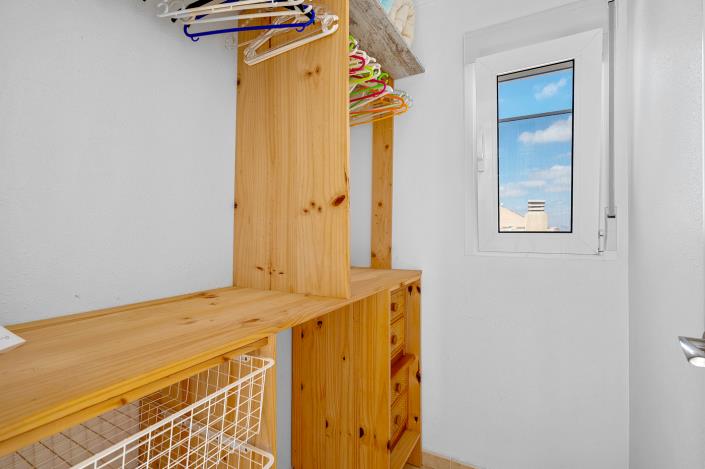 Image No.26-5 Bed Villa / Detached for sale