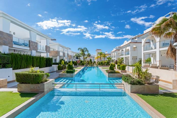 Image No.28-2 Bed Apartment for sale