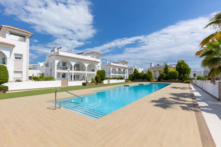 Image No.29-2 Bed Apartment for sale