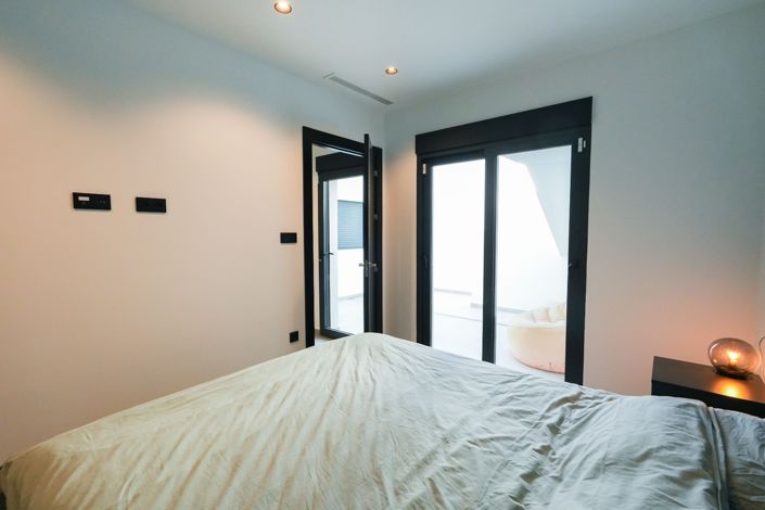 Image No.22-5 Bed Villa for sale