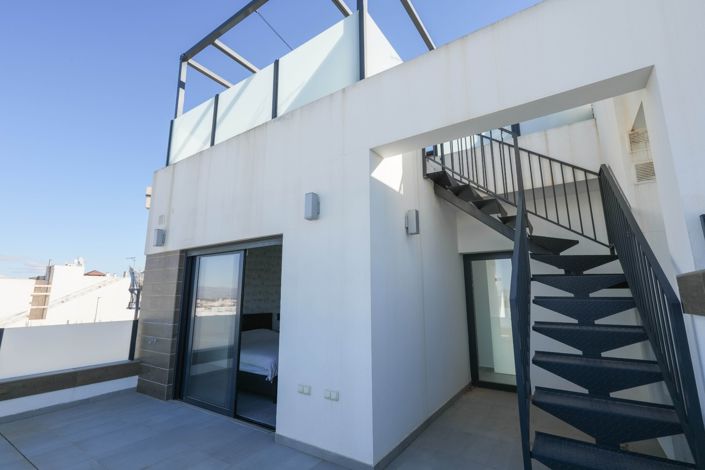 Image No.46-5 Bed Villa for sale