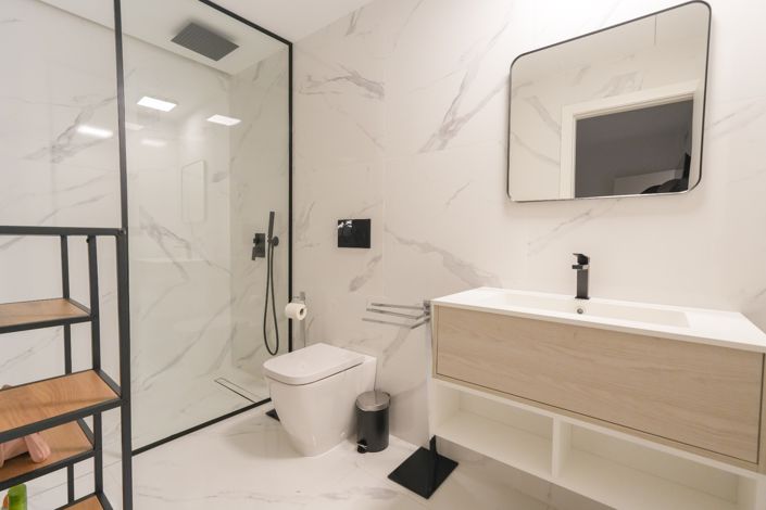 Image No.21-3 Bed Apartment for sale