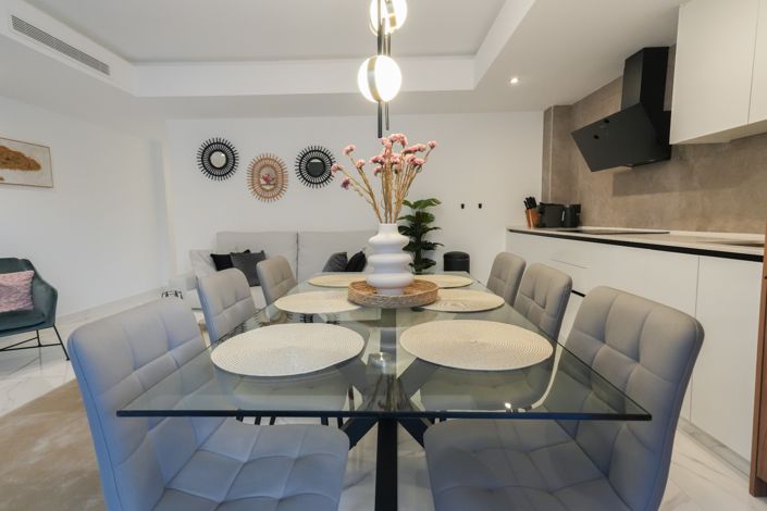 Image No.9-3 Bed Apartment for sale