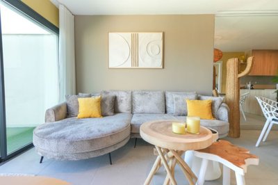 o1iqijglch1d0q17pg18bb1u4jidk27