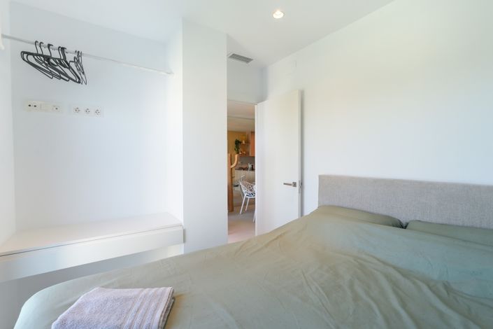 Image No.11-2 Bed Apartment for sale