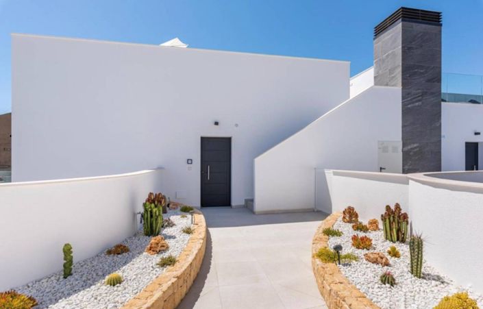 Image No.21-2 Bed Apartment for sale