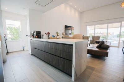 o1icdhf3m3pkl18o6cbh1iu6evdap