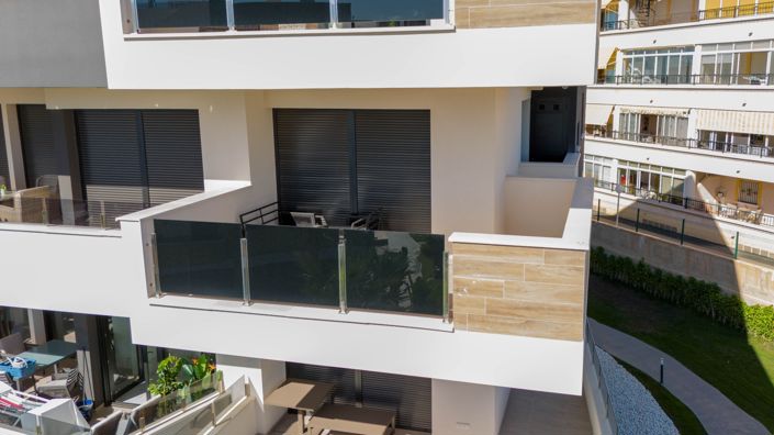 Image No.18-2 Bed Apartment for sale