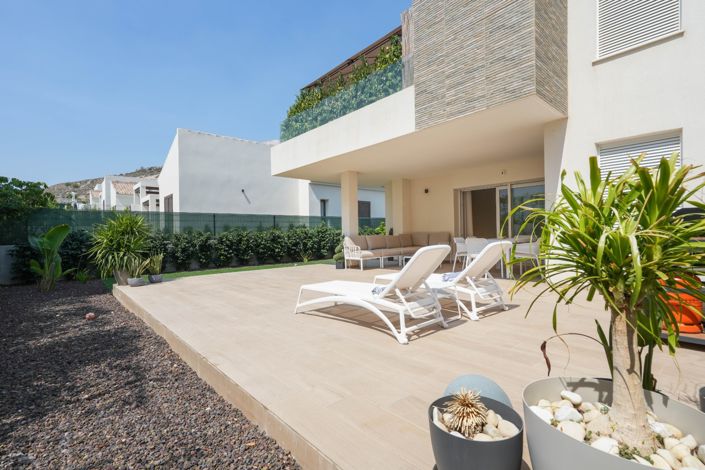 Image No.27-3 Bed Apartment for sale