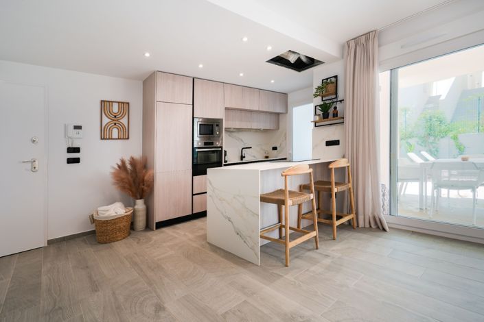 Image No.7-3 Bed Apartment for sale