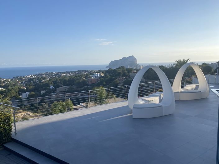 Image No.2-5 Bed Villa for sale