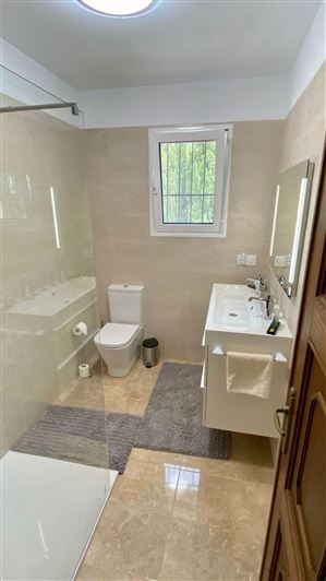 Image No.15-3 Bed Villa for sale