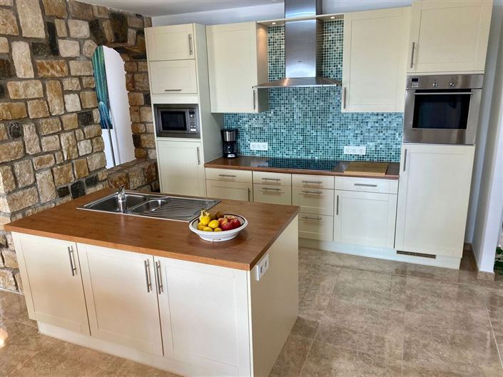 Image No.7-3 Bed Villa for sale