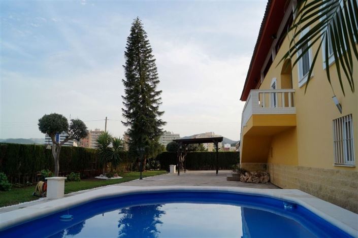 Image No.2-7 Bed Villa for sale