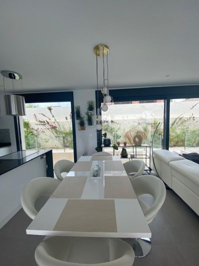 Image No.36-5 Bed Villa for sale