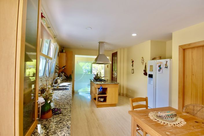 Image No.14-6 Bed Villa for sale