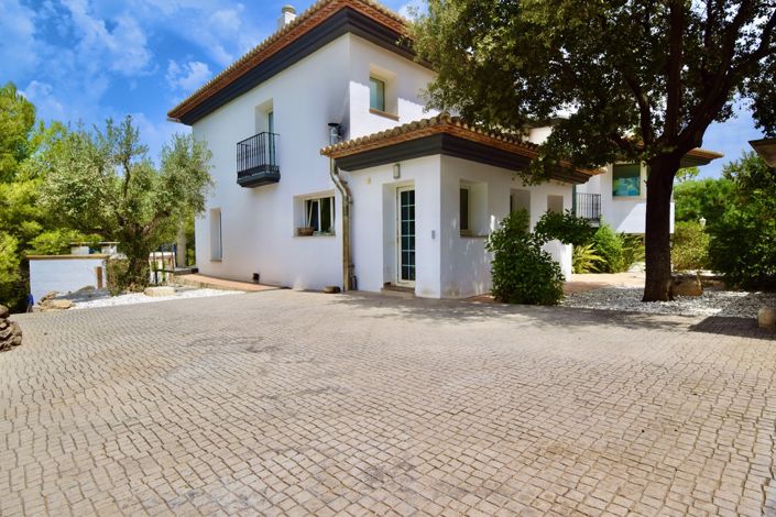 Image No.3-6 Bed Villa for sale