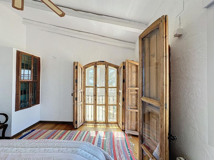 Image No.19-3 Bed Villa for sale