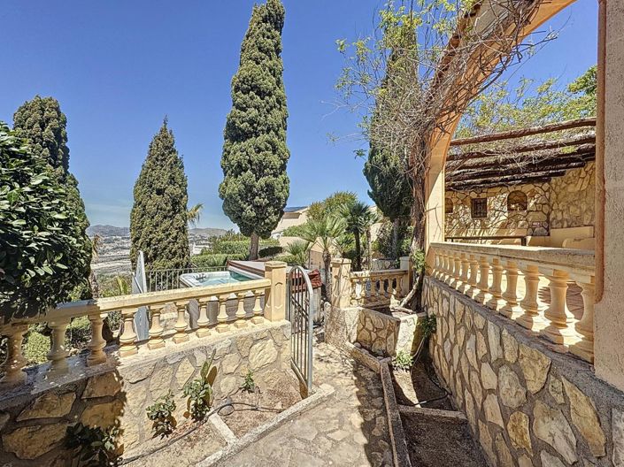 Image No.24-3 Bed Villa for sale