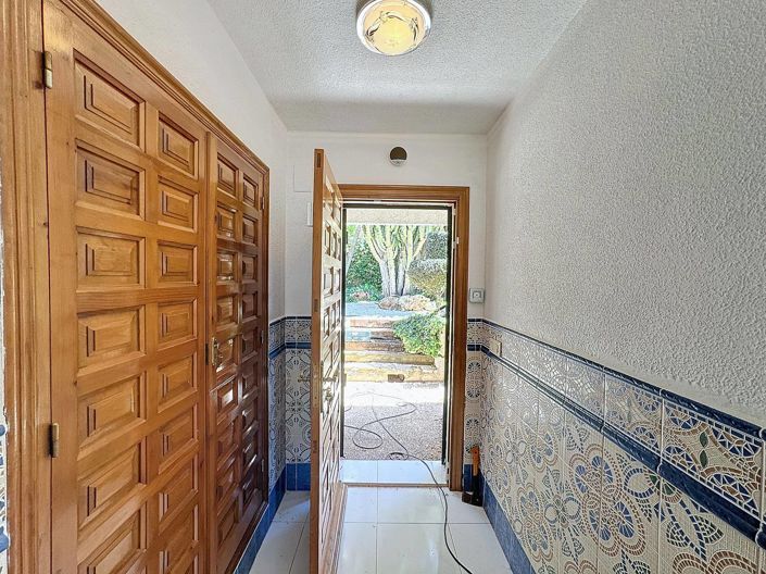 Image No.39-3 Bed Villa for sale