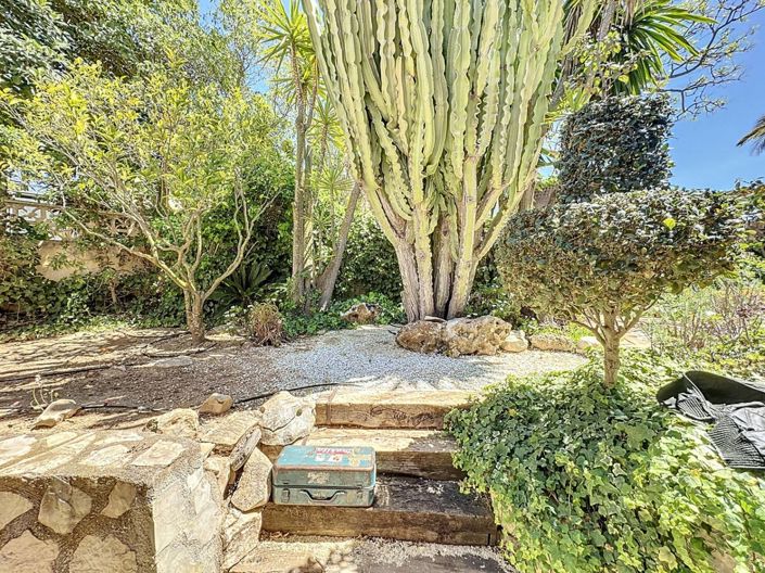 Image No.40-3 Bed Villa for sale