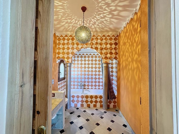 Image No.9-3 Bed Villa for sale