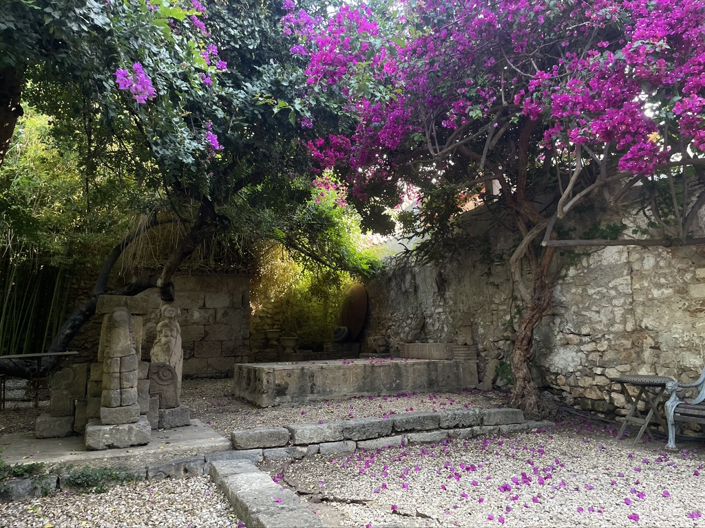 Image No.13-7 Bed Townhouse for sale