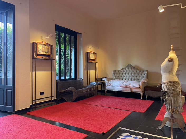 Image No.7-7 Bed Townhouse for sale