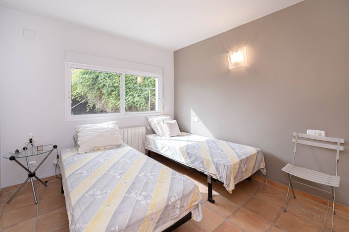 Image No.10-3 Bed Finca for sale