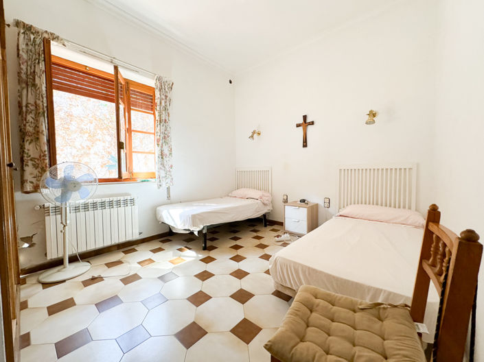 Image No.28-6 Bed Villa for sale