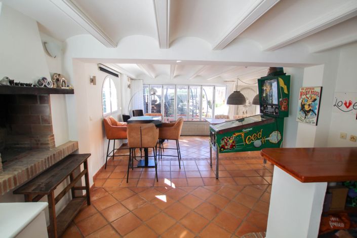 Image No.37-5 Bed Villa for sale