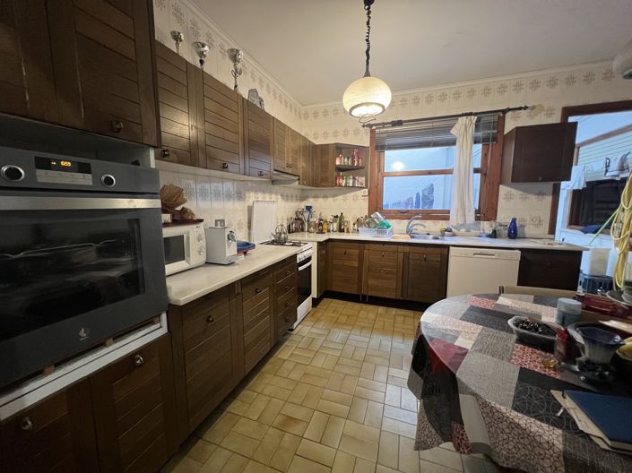 Image No.4-4 Bed Apartment for sale