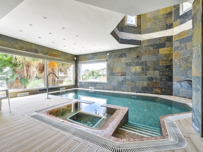 Image No.32-5 Bed Villa for sale