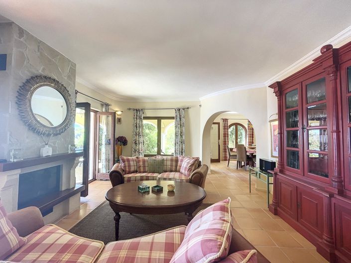 Image No.17-4 Bed Villa for sale