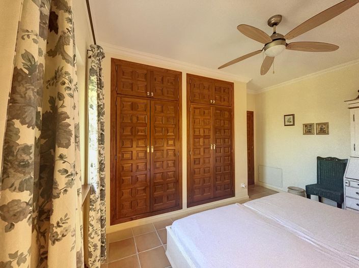 Image No.31-4 Bed Villa for sale