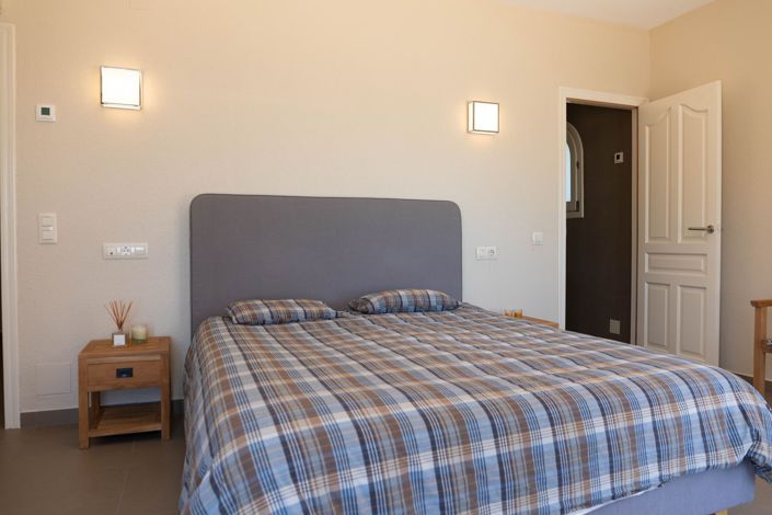 Image No.26-5 Bed Villa for sale