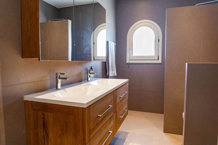 Image No.29-5 Bed Villa for sale